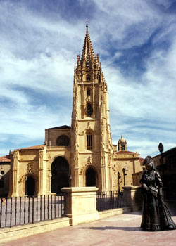 Cathedral Regenta Oviedo, Spain Cathedral Regenta Oviedo, Spain